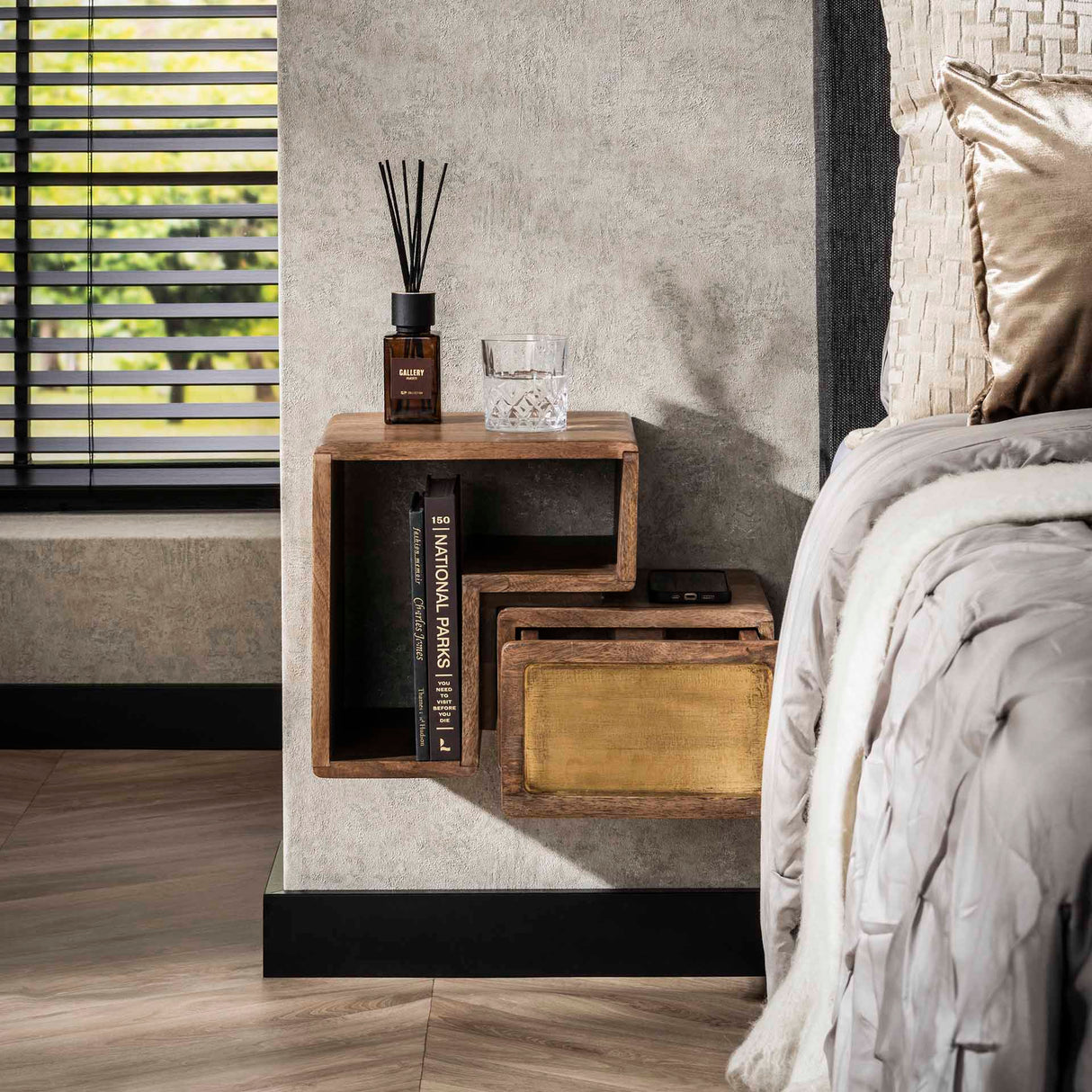 Solano Set of 2 Nightstands Solid Mango Sand Brass