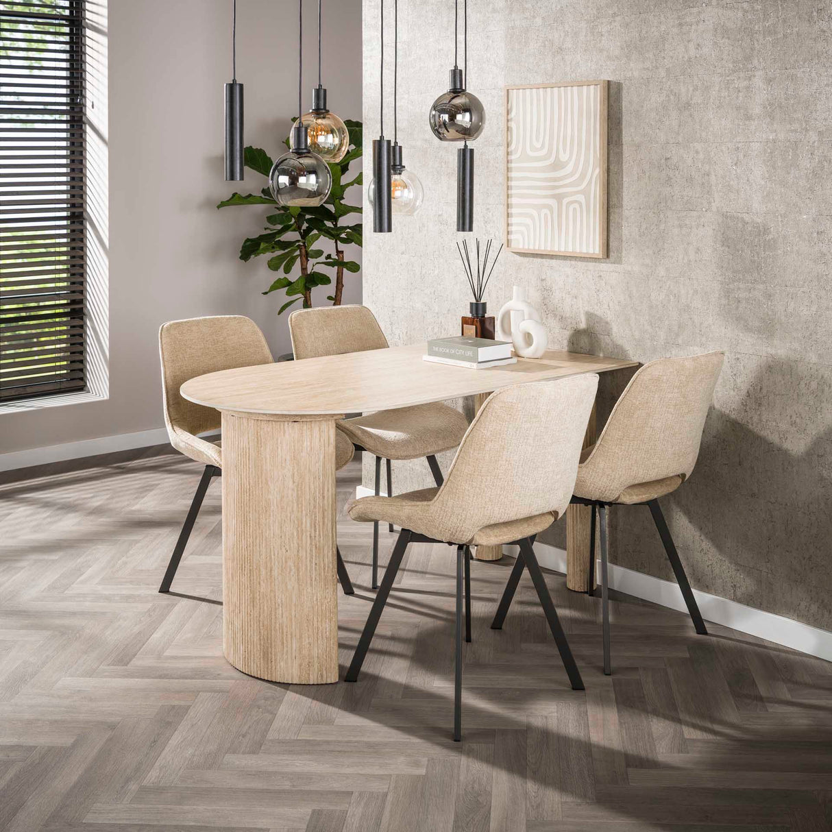 Set of 4 dining chairs Avero swivel Jaroq sand