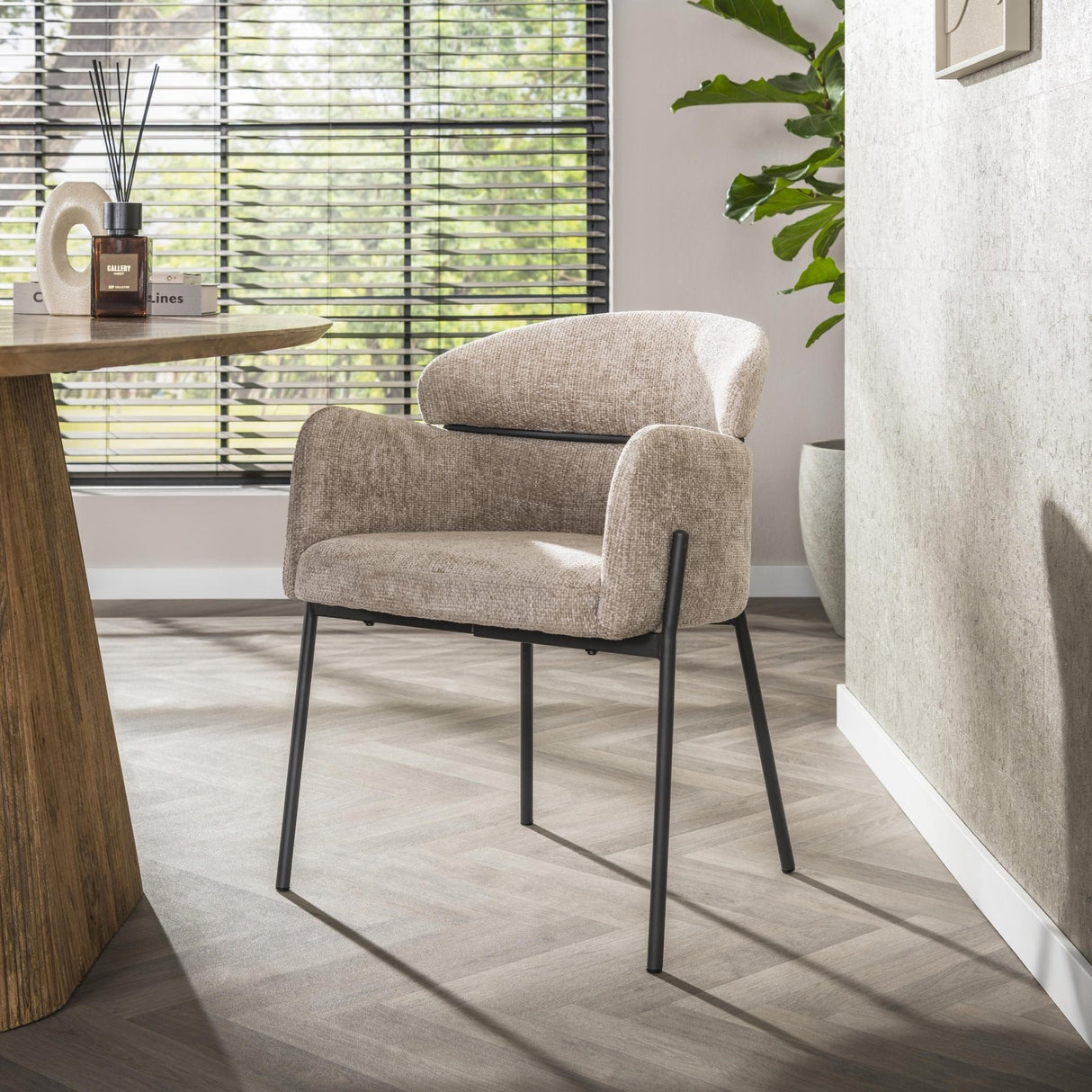 Eetkamerstoel Zand Lola Hoven Chenille Stof