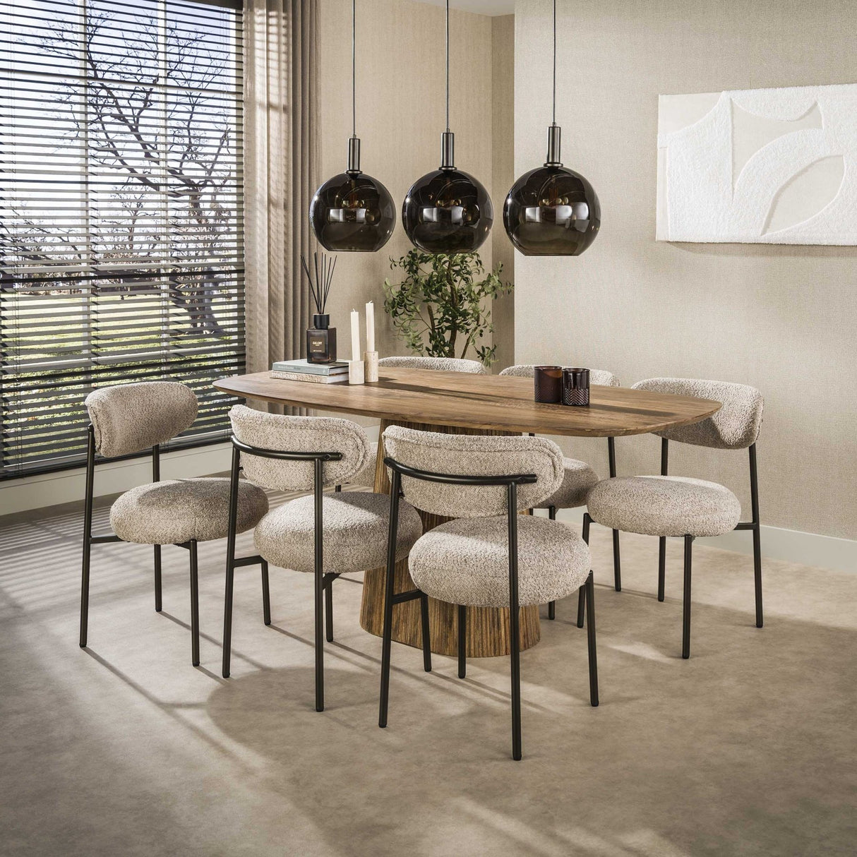 Eetkamerstoel rond bouclé zand-bruin Aero