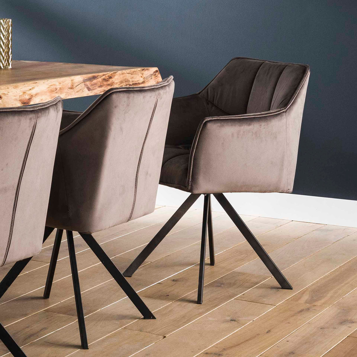 Eetkamerstoelen - Draaibare eetkamerstoel Lino antraciet velvet - Dimehouse