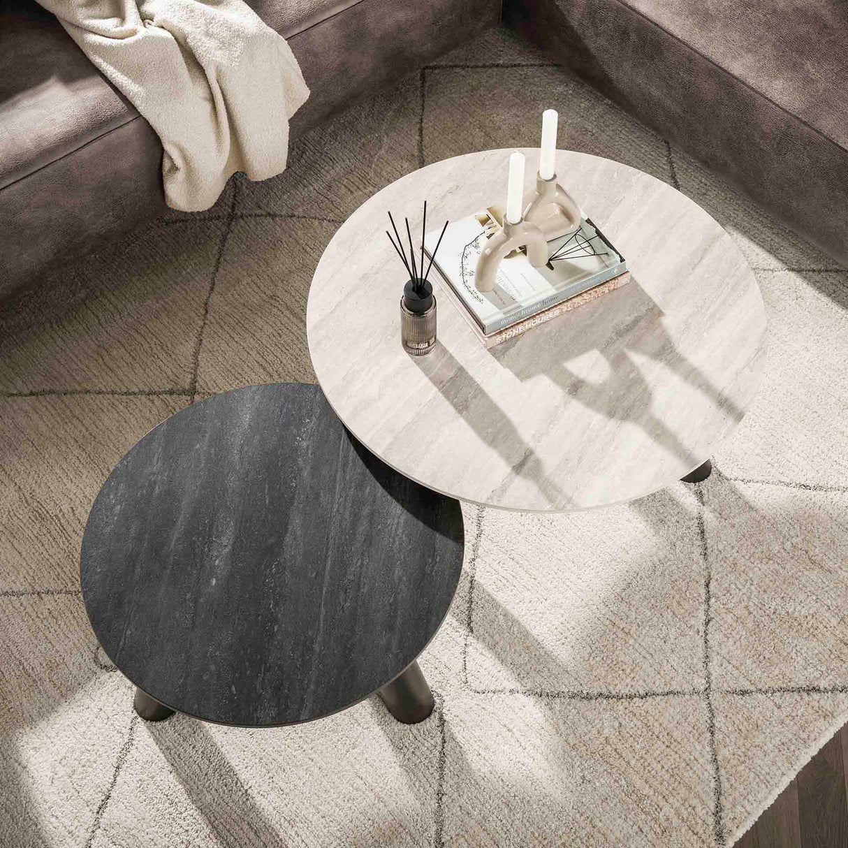 Faro Ø80 Ceramic travertine coffee table set of 2