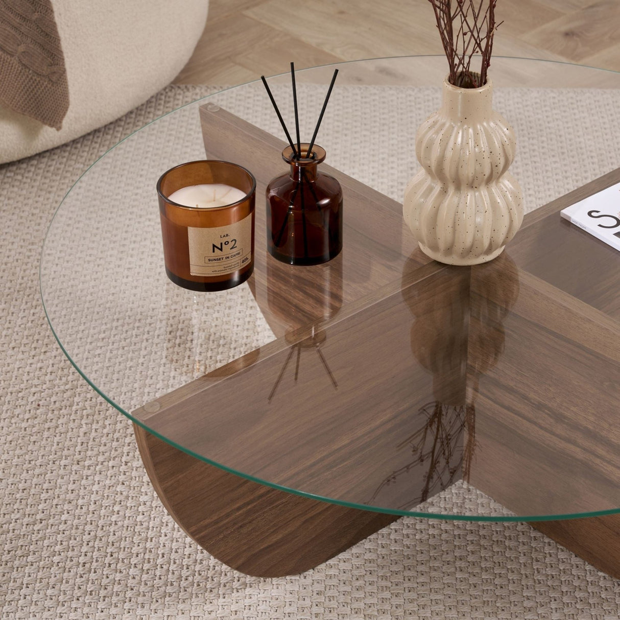 Liya salontafel walnoot ovaal 90 cm Gehard glas