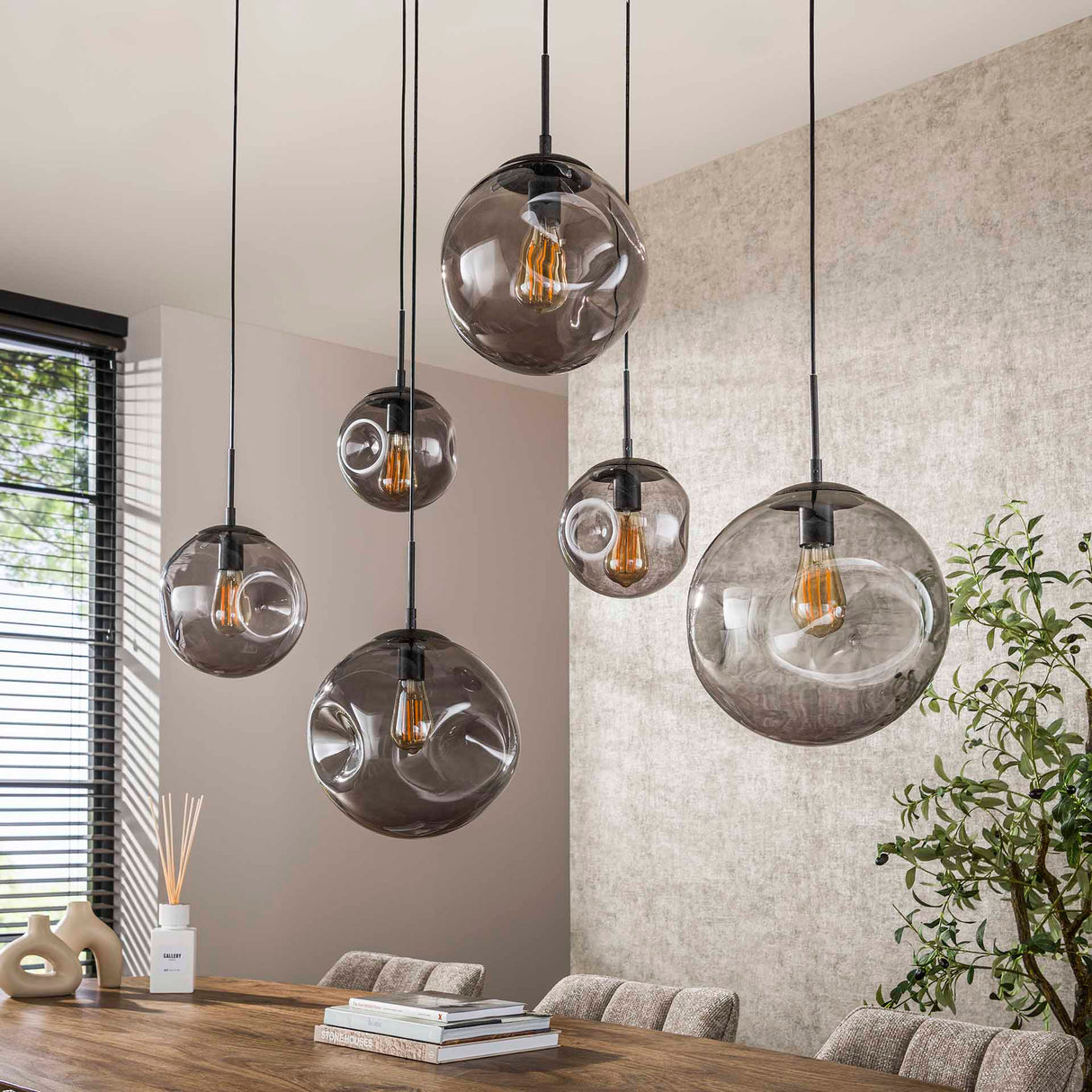 Hanglampen - Industriële Hanglamp Nova Zwart 6 - lichts Balk 135 cm - Dimehouse