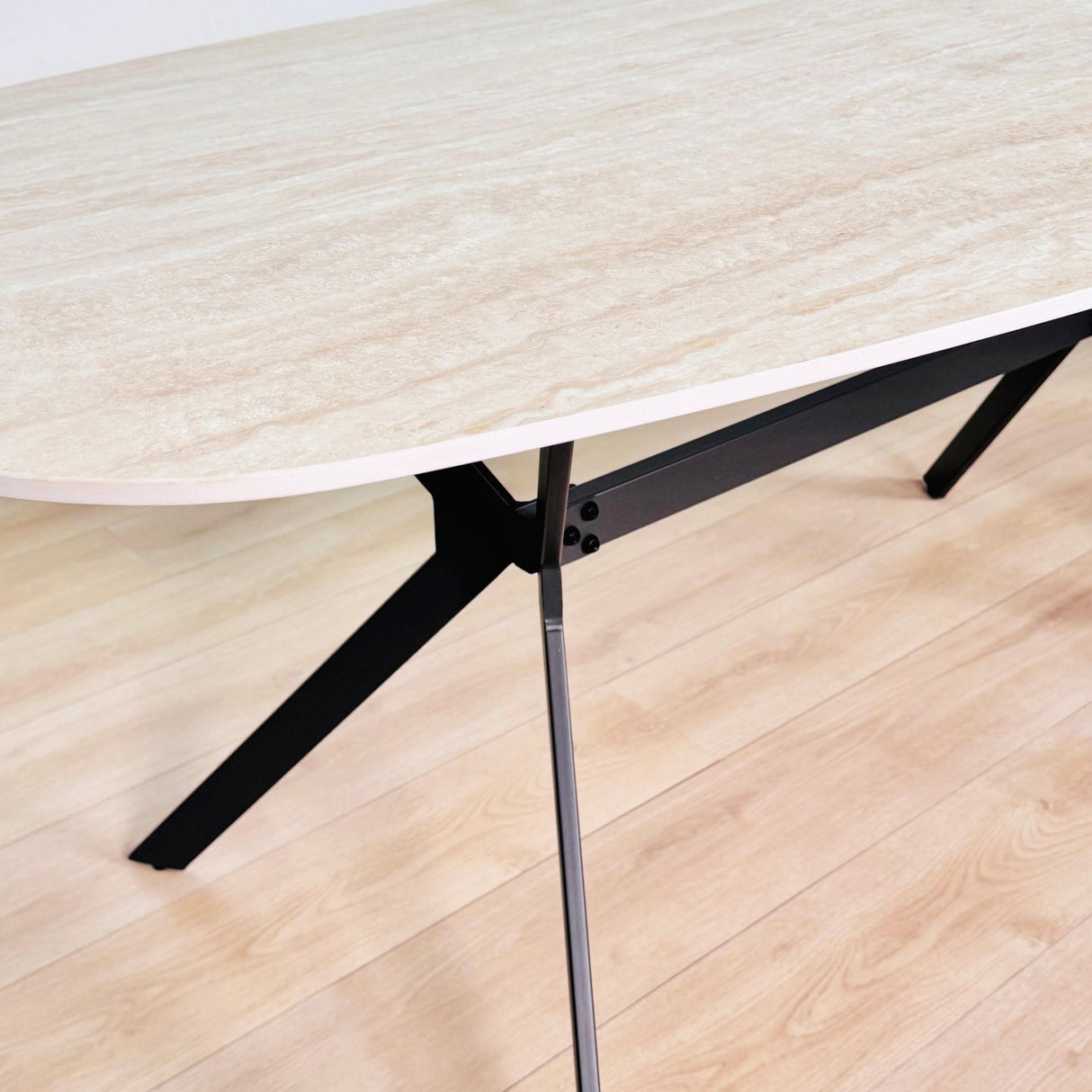 Eettafels - Eettafel Jimi Deens Ovaal Keramiek Travertinlook 180 cm - Dimehouse
