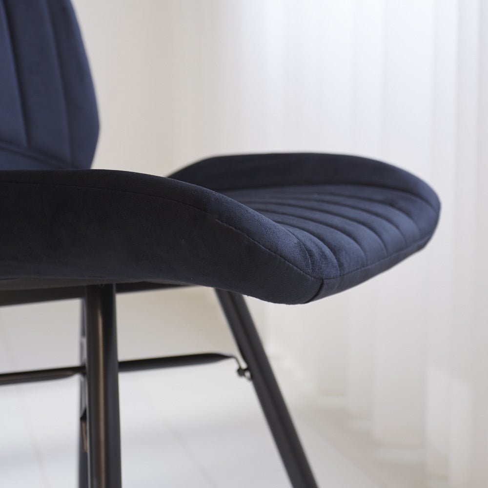 Dining room chair Beau velvet Dimehouse Black LxWxH 71x67x49 Fabric Atmospheric photo detail