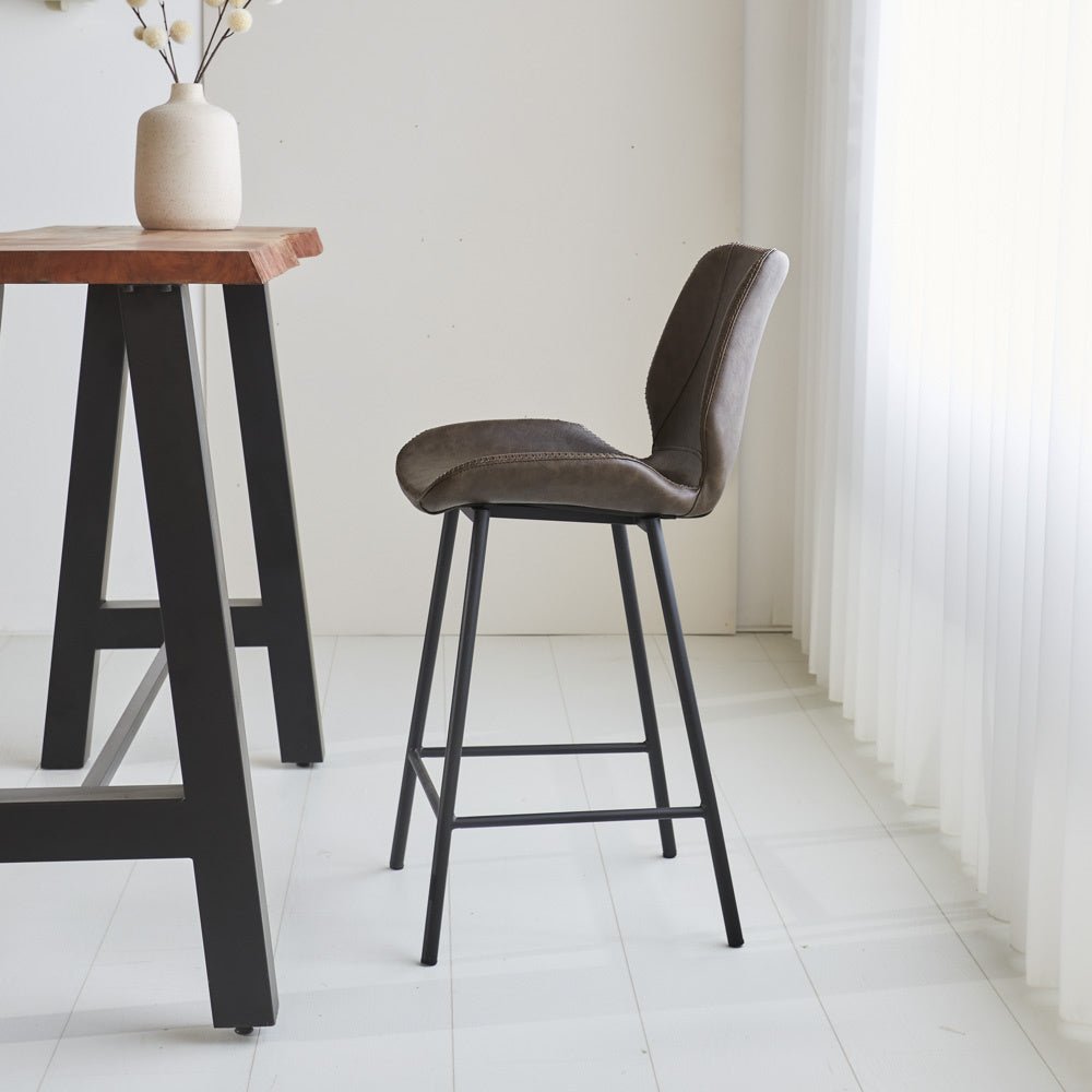 Bar stool Beau artificial leather Dimehouse Taupe LxWxH 84x54x52 Faux leather Atmospheric photo side view