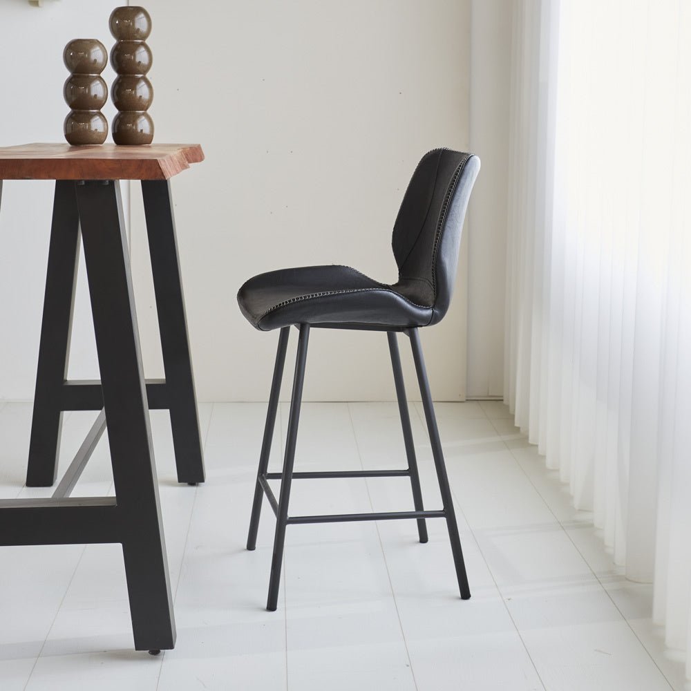 Bar stool Beau artificial leather Dimehouse Black LxWxH 84x54x52 Faux leather Atmospheric photo side view