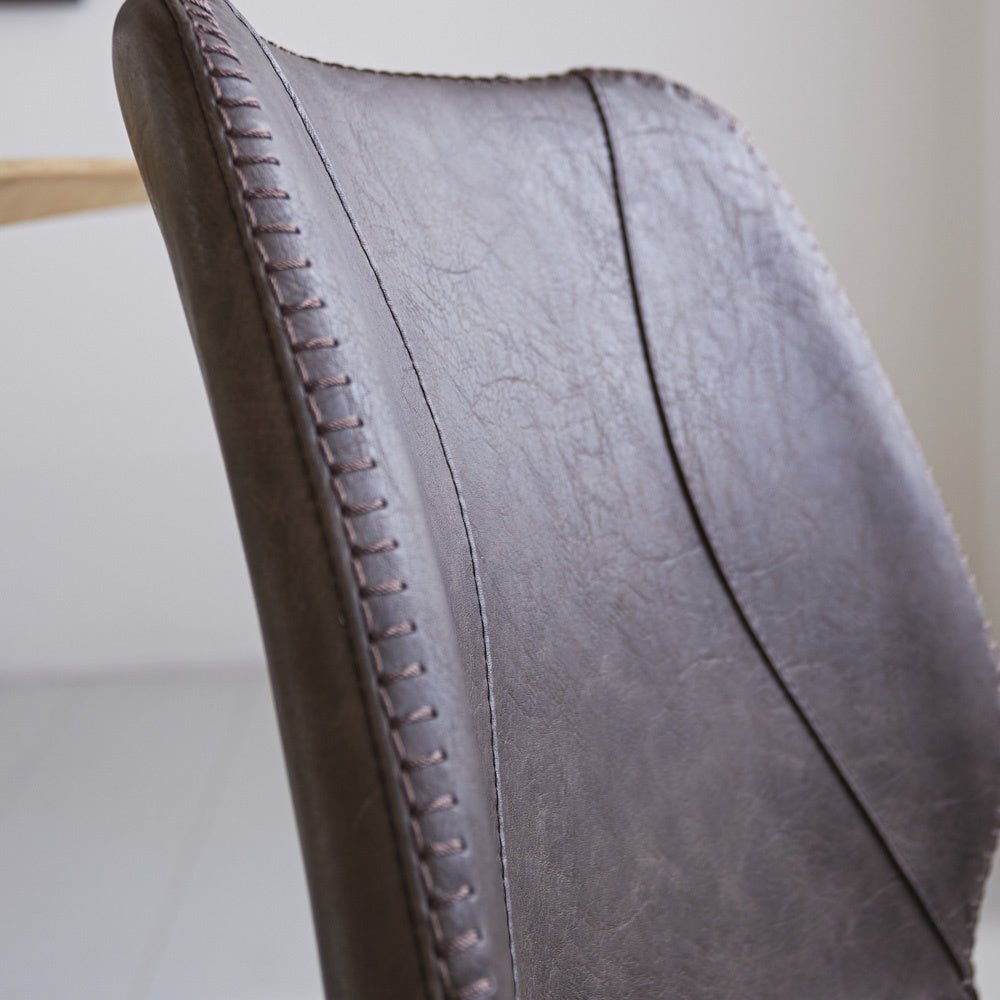 Dining room chair Beau artificial leather Dimehouse Taupe LxWxH 72x68x50 Faux leather Atmospheric photo detail