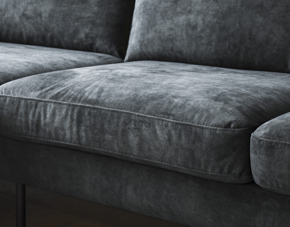 Bank Gaya DeGeBe Antraciet Stof Sfeerfoto detail