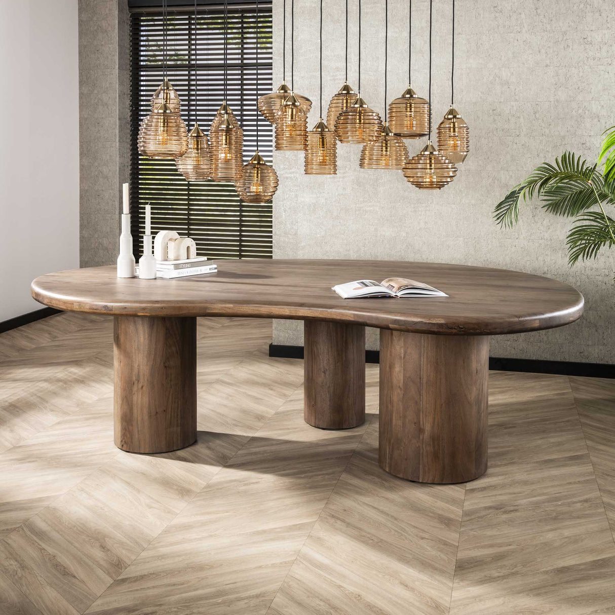 Organic Shaped Dining Table Alo Acacia Wood Brown 240x160 cm 