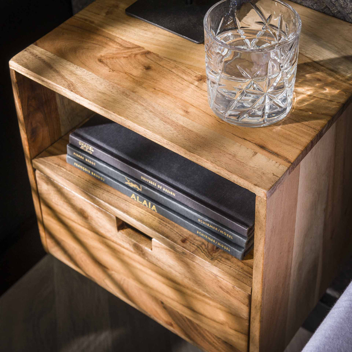 Floating Bedside Tables Set of 2 Ceriel Acacia Wood with 1 Drawer and Open Compartment