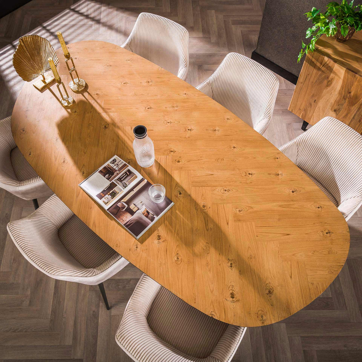 Organic dining table Annemé Herringbone Wood 215 x 105 cm