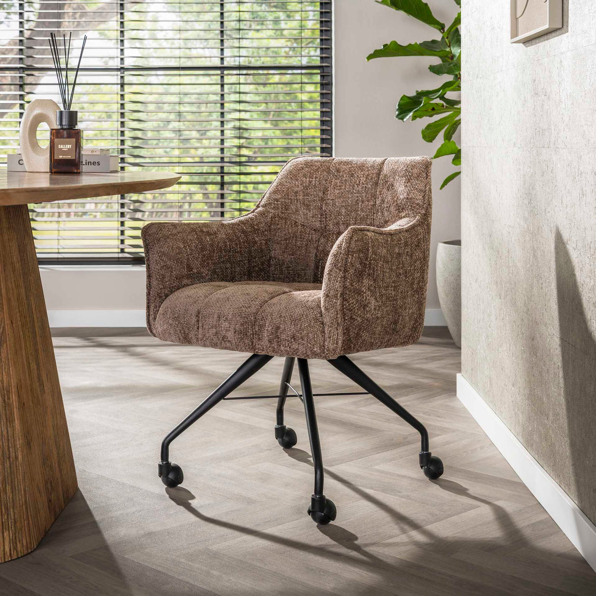 Set of 2 dining chairs Hoven Rich Champagne upholstered 