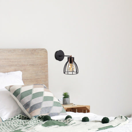 Black Metal Wall Lamp Delano 