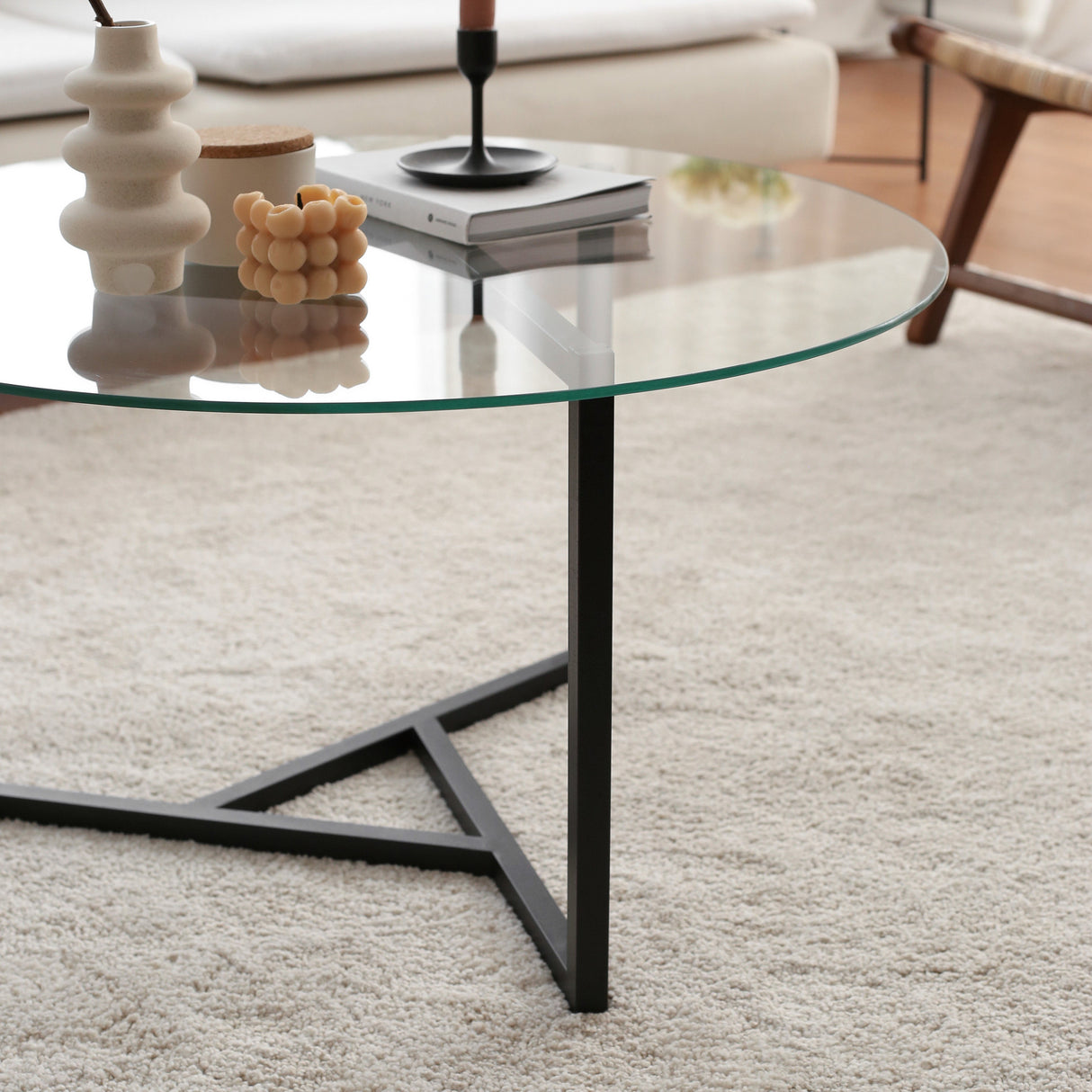 Round Glass Coffee Table 75 cm - Black Metal Frame 