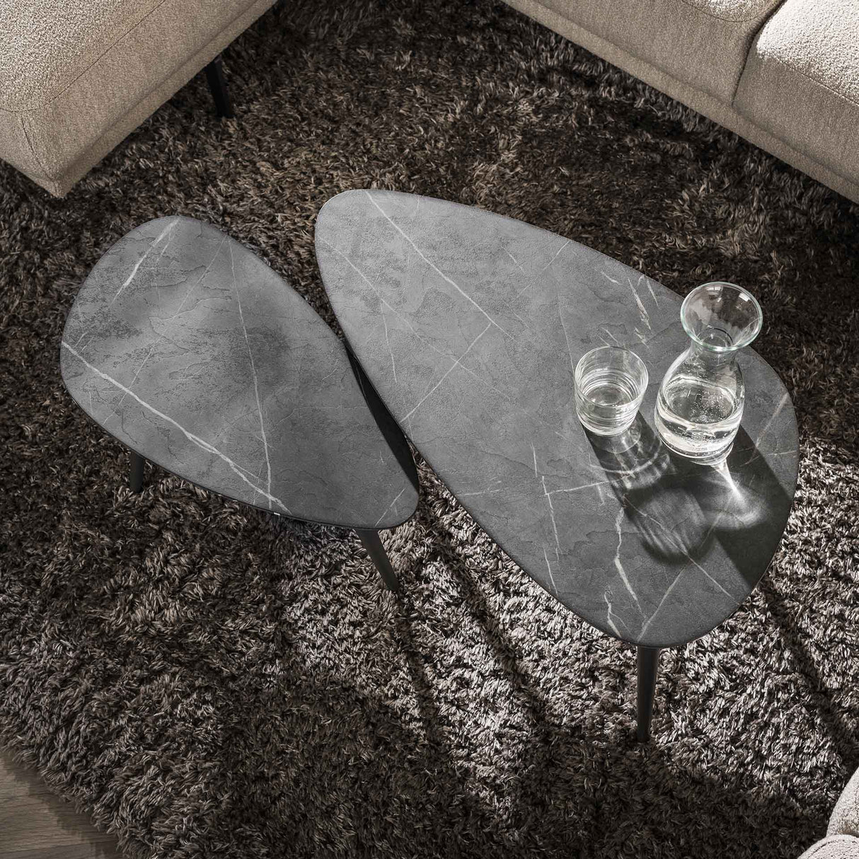 Pebble-shaped Coffee Table Set of 2 Conner Ceramic Look Gray
