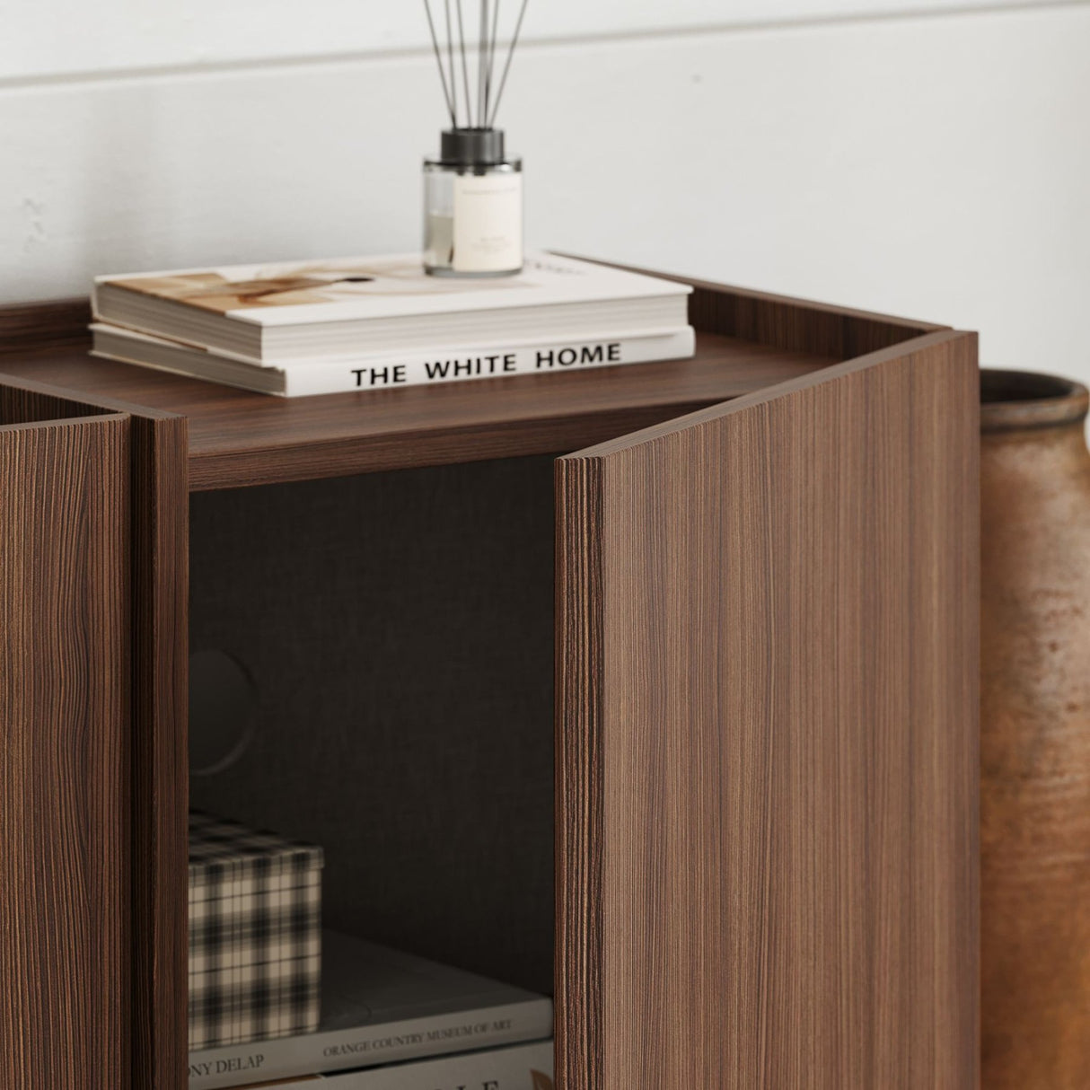 Lowen TV cabinet in Milano walnut 180 cm Melamine coated wood composite