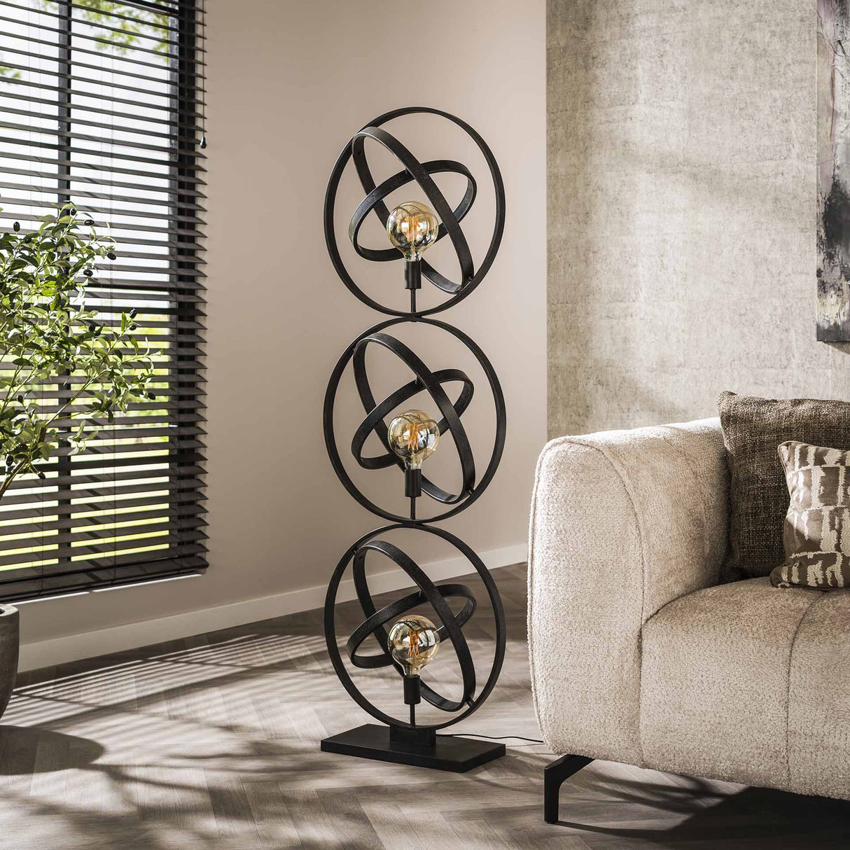 Galaxy floor lamp 3-light black metal 