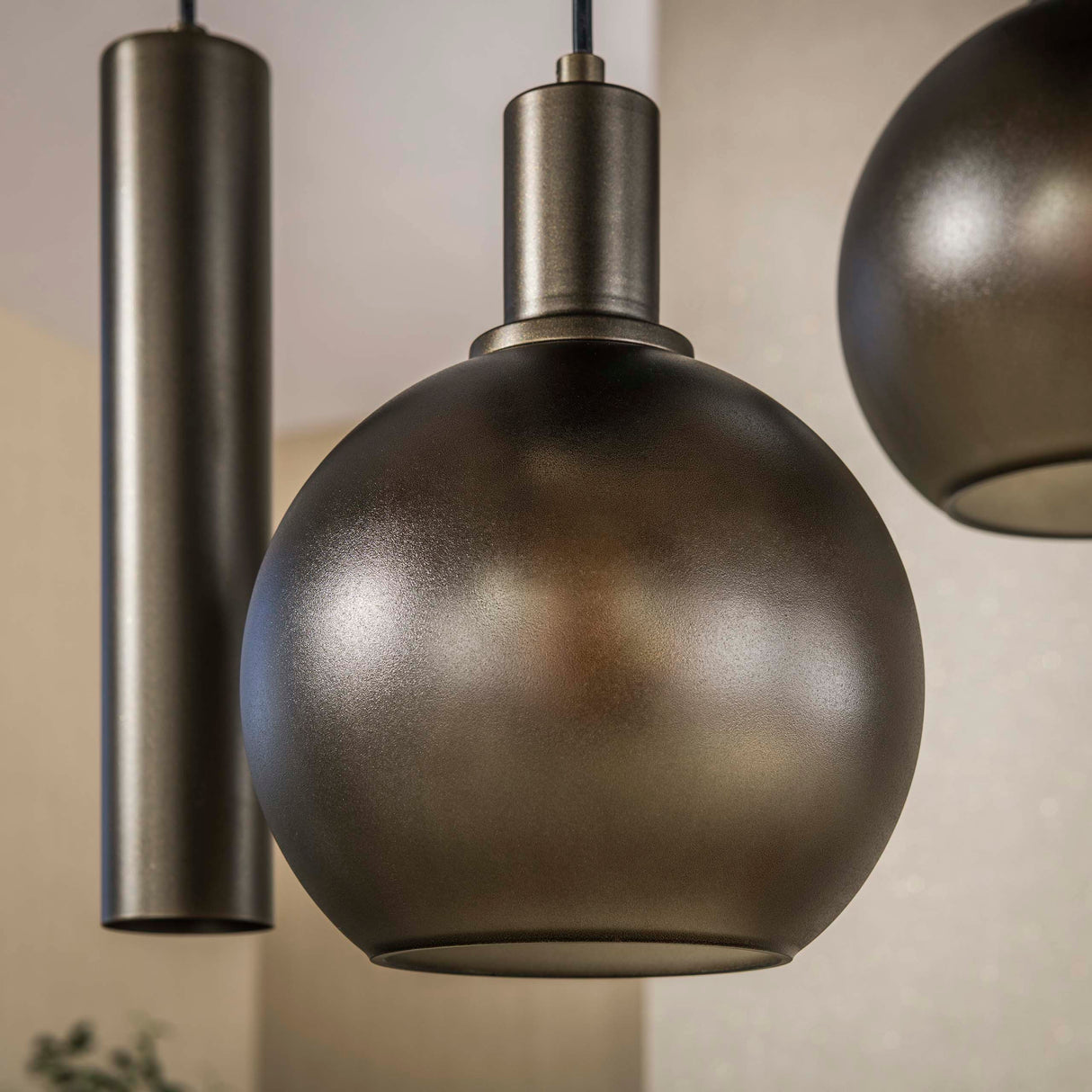 Pendant lamp Orion 7-lights – Black Metal – 110 cm 