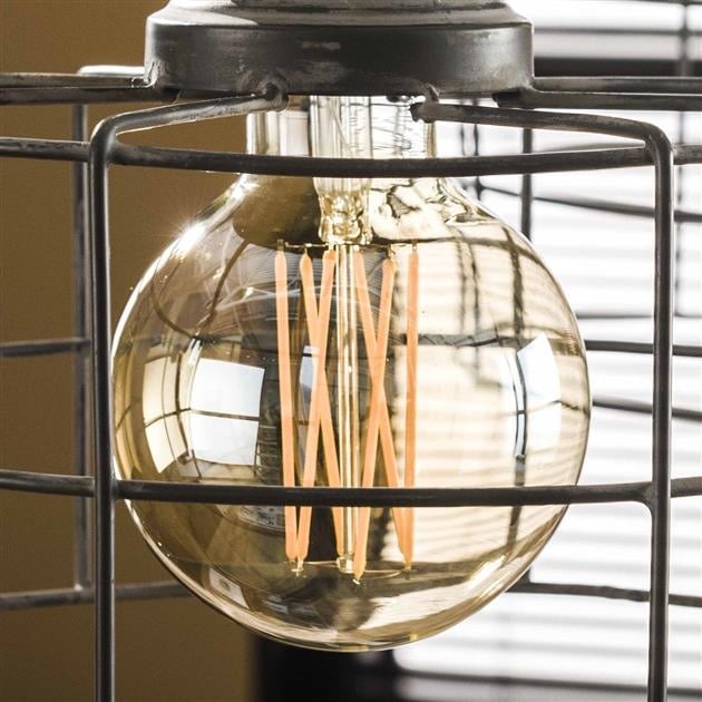 Light source LED filament Sphere Ø9.5 DH Interior Amber color glass LxWxH 15x10x10 Amber color glass Atmospheric photo front view