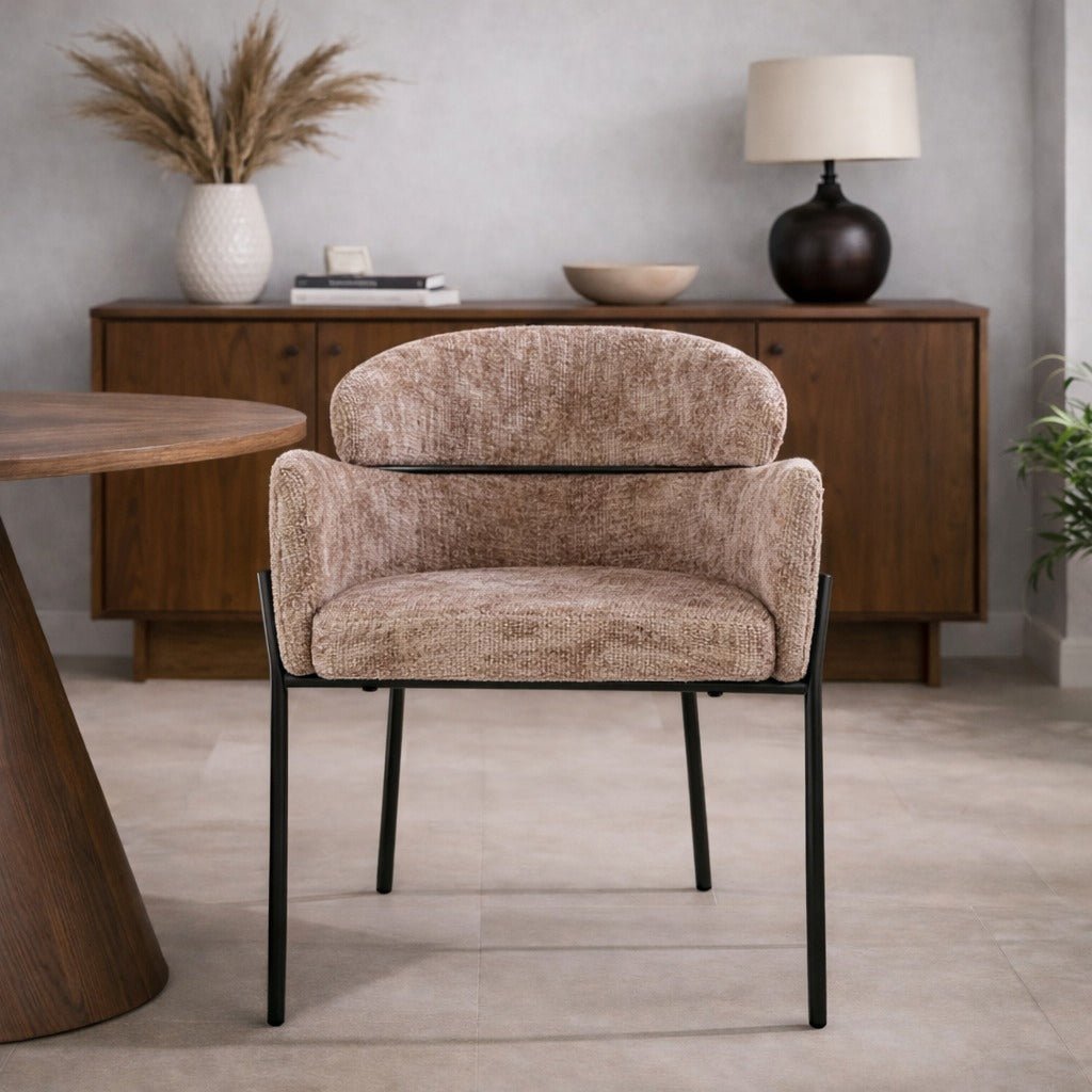 Dining chair Lola Bouclé fabric Champagne with round back and arm 