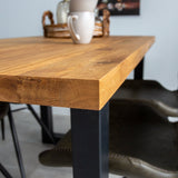 Eettafels - Industriële Eettafel Eikenhout U - poot Zwart Rover - Dimehouse