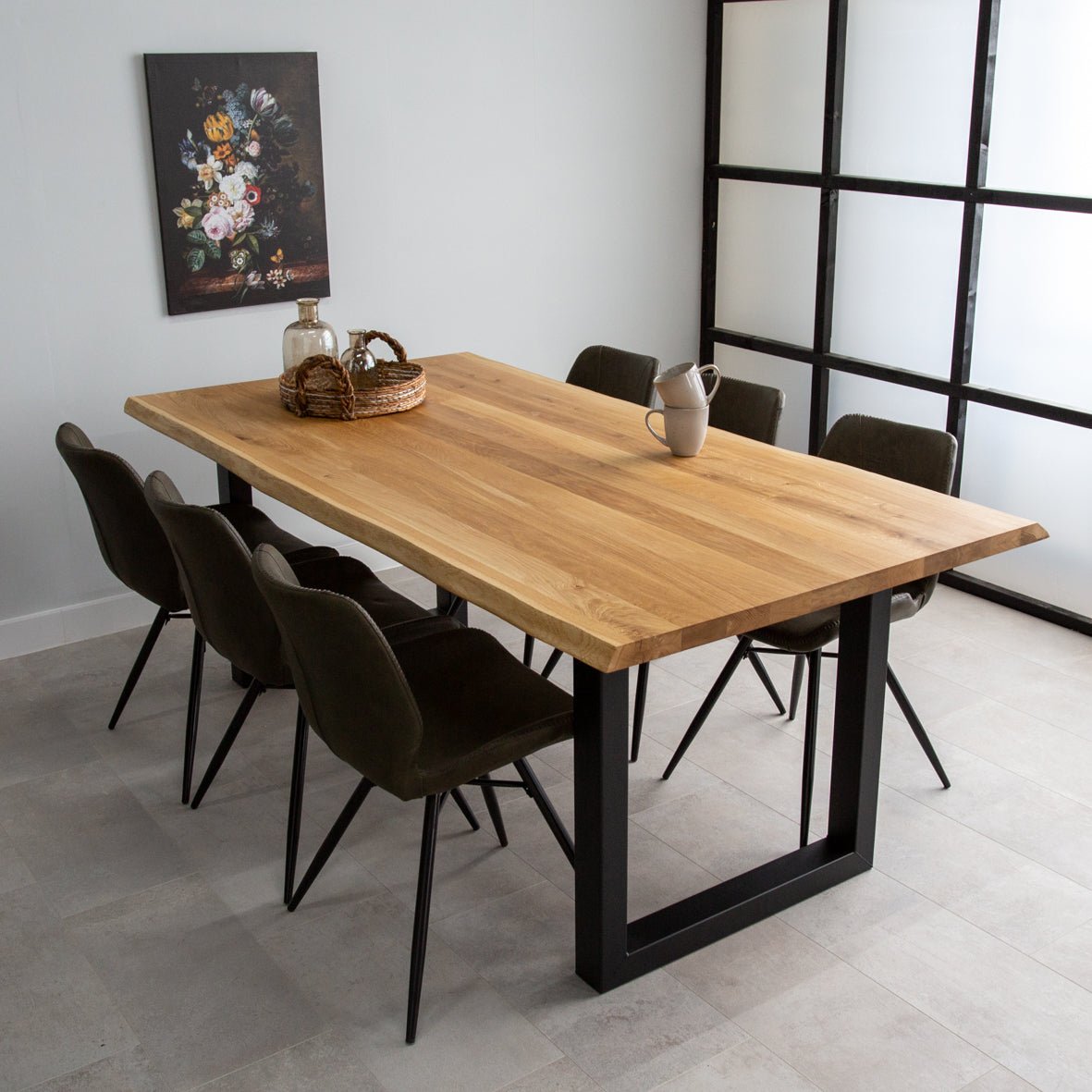 Dining tables - Dining table Revi Oak wood - Tree trunk shape - Black U - leg - Dimehouse