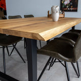 Dining tables - Dining table Revi Oak wood - Tree trunk shape - Black U - leg - Dimehouse