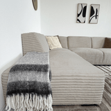 Banken - Hoekbank beige super zachte ribstof Gavi - links - Dimehouse