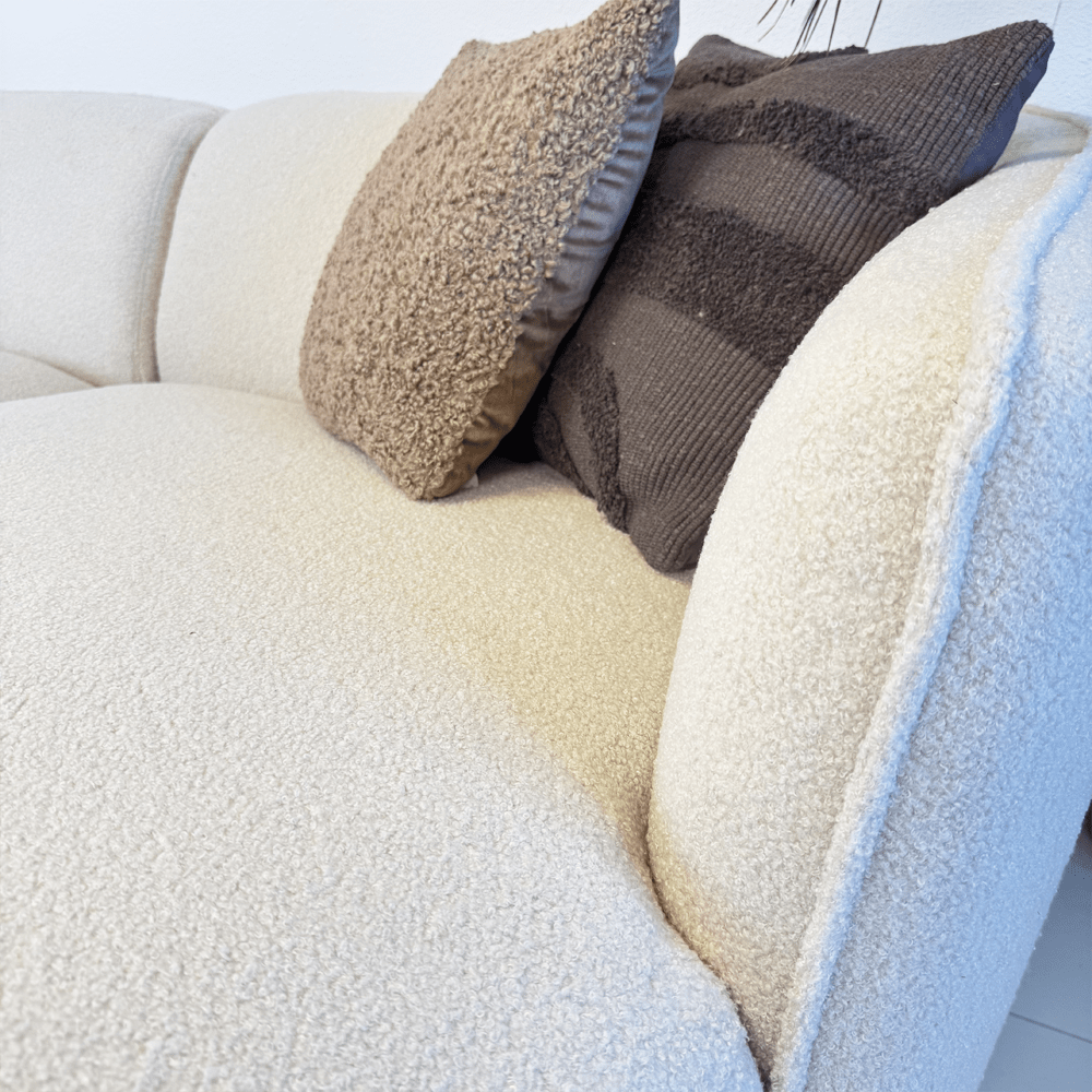 Corner sofa with organic shape, cream boucle Sophie - right 