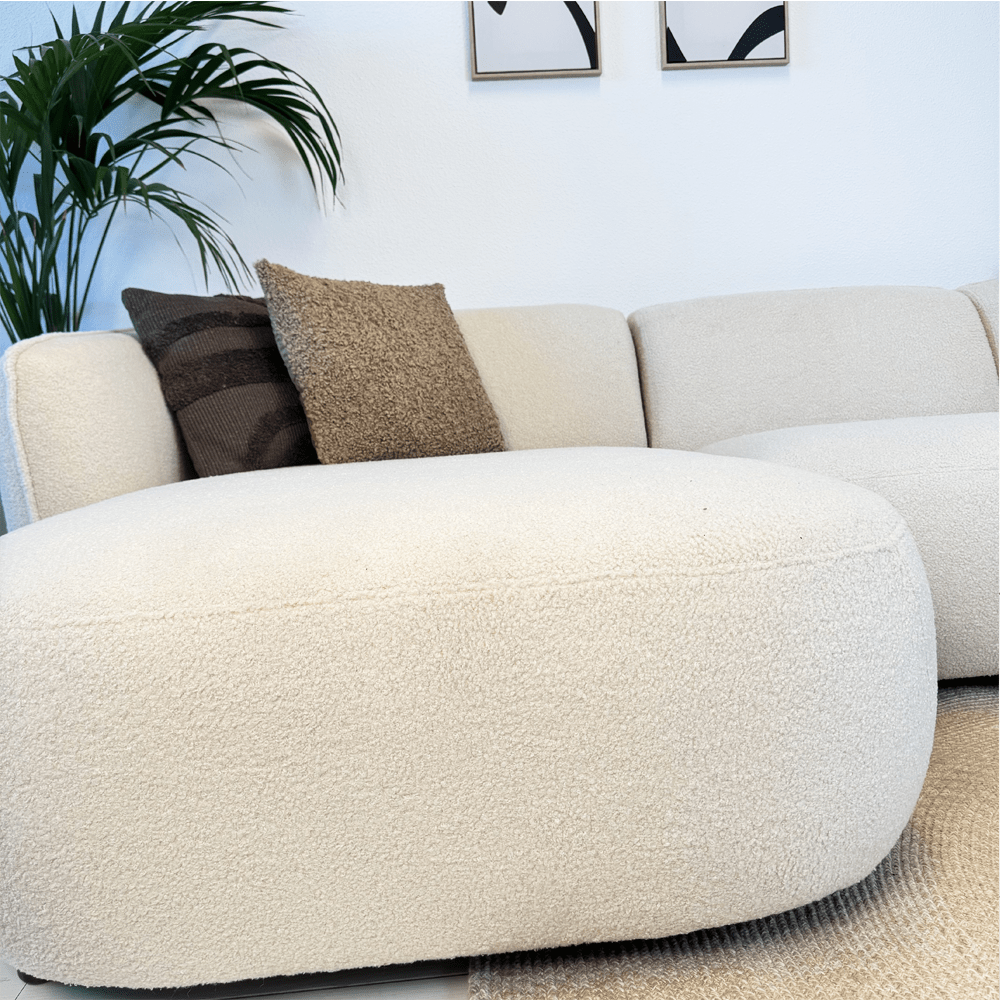 Corner sofa with organic shape crème curly Sophie - left 