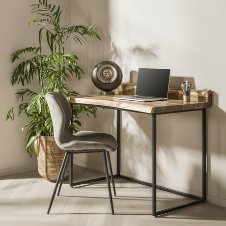 Industrieel Bureau Boomstam Acaciahout Aberdeen 110x60 cm sfeerfoto in modern interieur