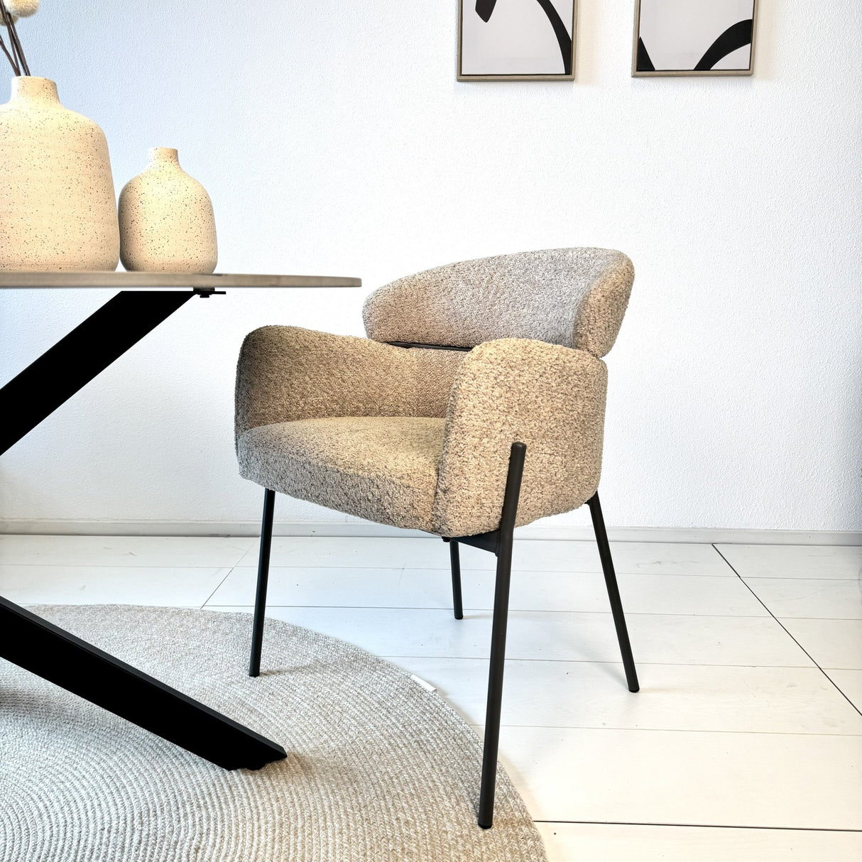 Dining chair Lola Bouclé fabric Beige with round back and arm 