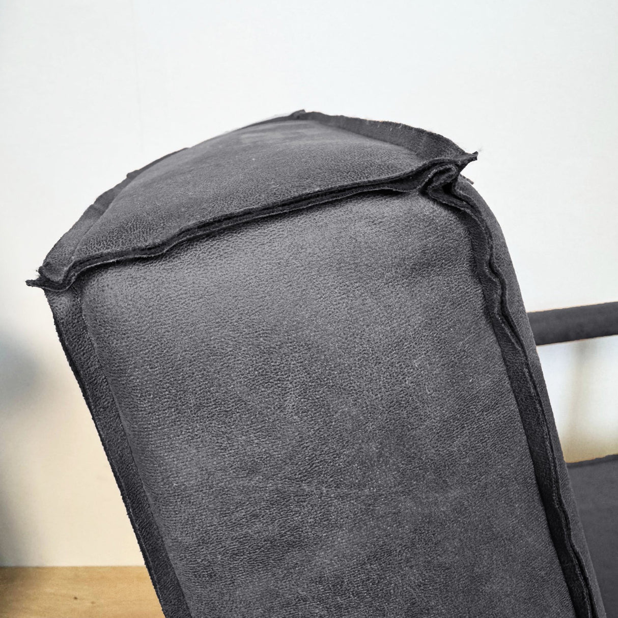 Tiger Industrial Leather Armchair Anthracite