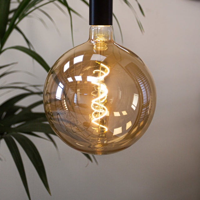 Light source LED filament sphere Ø 20 5W 2100K Dimehouse Amber LxWxH 30x30x15 Glass Atmospheric photo diagonal front view