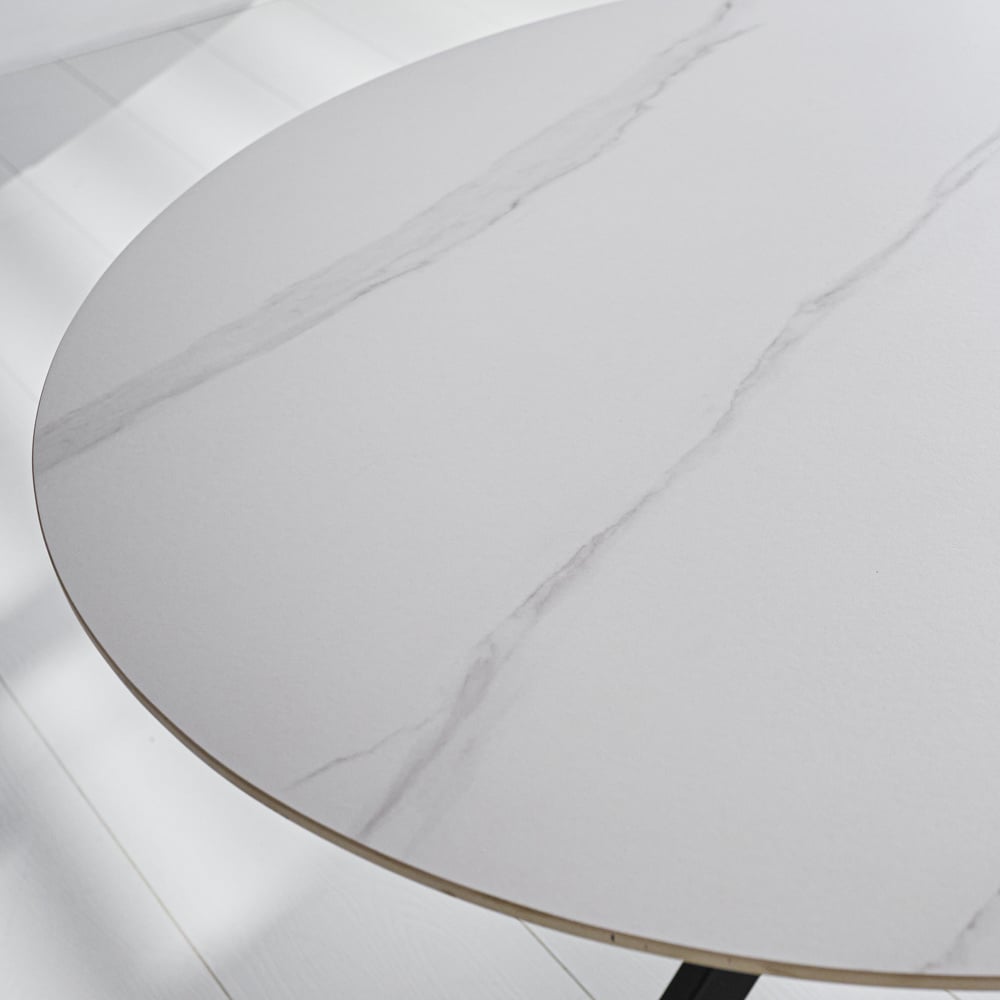 Dining table Yuna White Dimehouse White LxWxH 141x141x11 Sintered stone Atmospheric photo diagonal front view