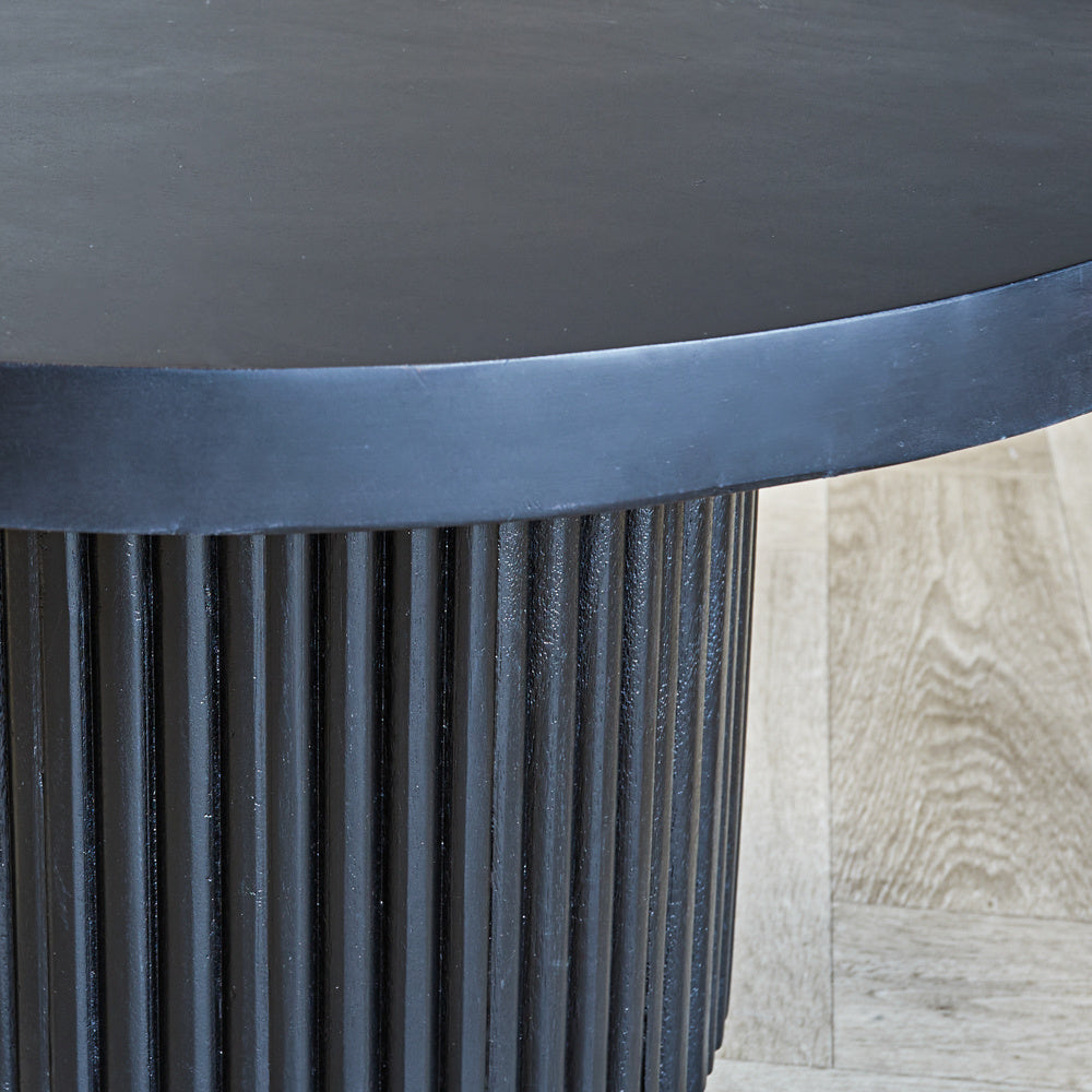 Coffee table Elora Dimehouse Black LxWxH 85x85x9 Mango wood Atmospheric photo detail