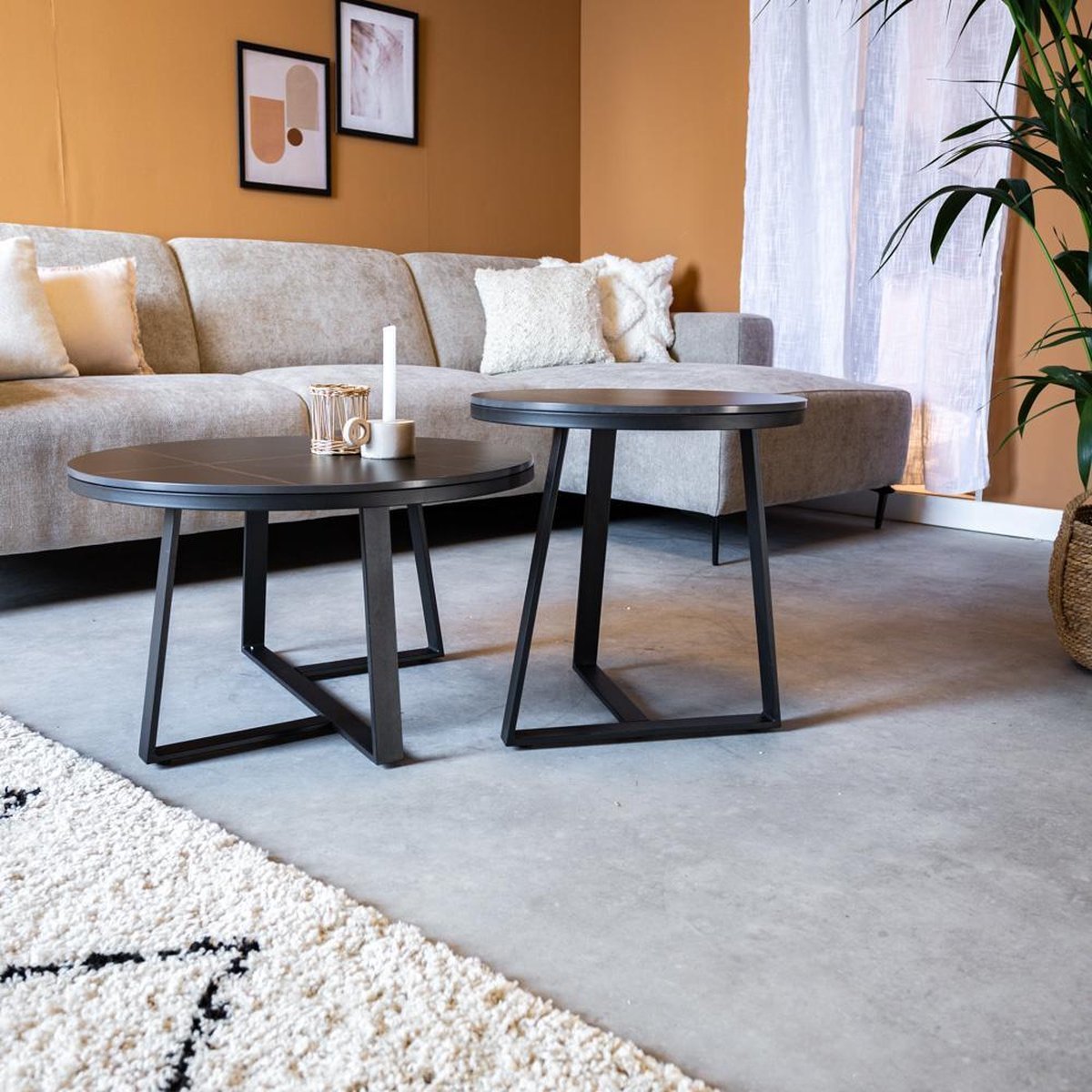 Coffee Table Set of 2 Tanner Round Marble Look Black Round 