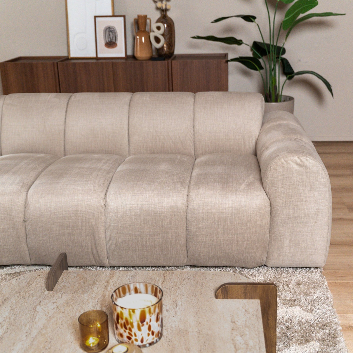 Sofas-Corner sofa with lounge beige velvet textured fabric - stripes - left - Brix-Dimehouse
